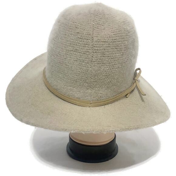 Universal Thread Goods Company Women's Floppy Hat Packable Wool Blend - Picture 6 of 10